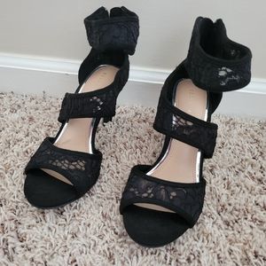 Black laced heels